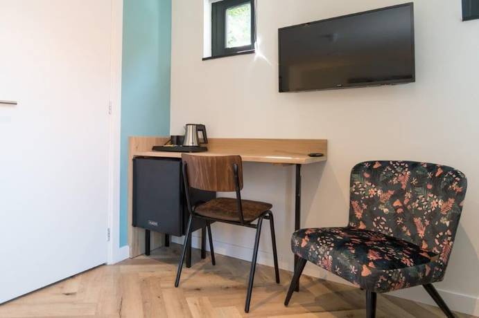 Imagen de la habitación del Hotel Hof van Holland. Foto 14