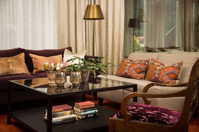 Imagen de los interiores del Hotel Hofslund Fjord. Foto 16