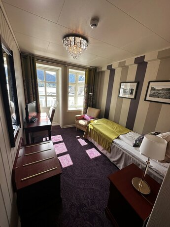Imagen de la habitación del Hotel Hofslund Fjord. Foto 14