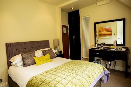 Imagen de la habitación del Hotel Hogarths. Foto 6