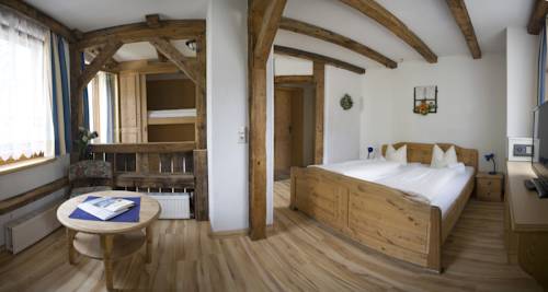 Imagen de la habitación del Hotel Hohe Tauern. Foto 7