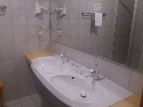 Imagen de la habitación del Hotel Hohe Tauern. Foto 12