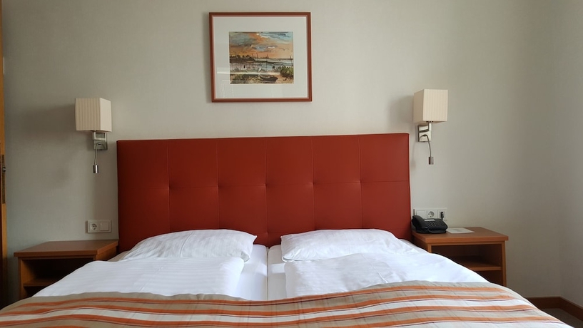 Imagen de la habitación del Hotel Hohenstauffen. Foto 8