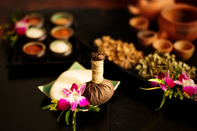 Imagen de la piscina del Hotel Hoi An Beach Resort. Foto 14