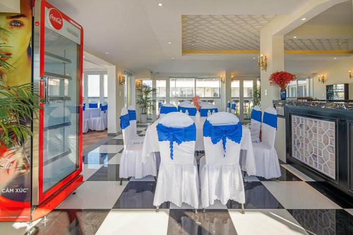 Imagen del bar/restaurante del Hotel Hoi An Blue Sky Boutique and Spa. Foto 6