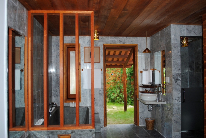 Imagen de la habitación del Hotel Hoi An Coco River Resort and Spa. Foto 10