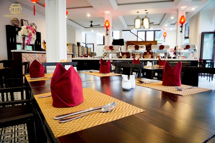 Imagen del bar/restaurante del Hotel Hoi An Emotion Villa. Foto 5