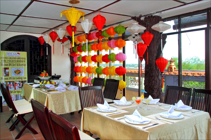 Imagen del bar/restaurante del Hotel Hoi An Lantern Hotel. Foto 5