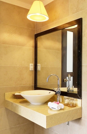 Imagen de la habitación del Hotel Hoi An Waterway Resort. Foto 10