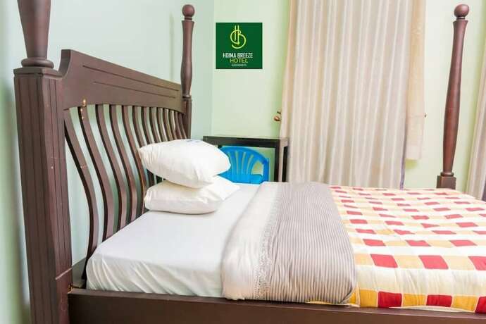 Imagen general del Hotel Hoima Breeze. Foto 3