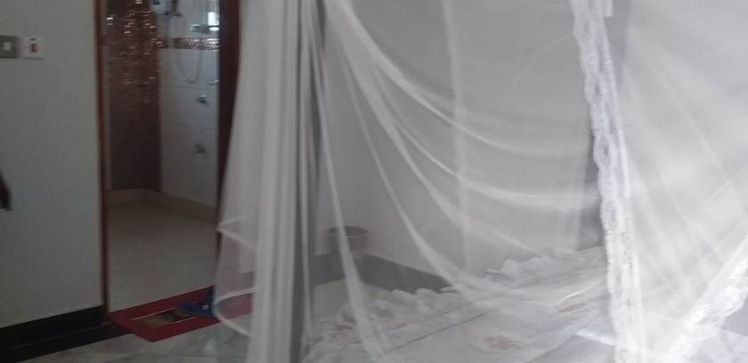 Imagen de la habitación del Hotel Hoima Breeze. Foto 9