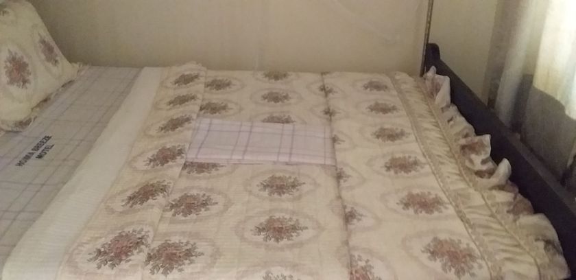 Imagen de la habitación del Hotel Hoima Breeze. Foto 12