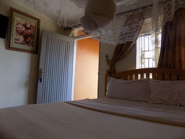 Imagen de la habitación del Hotel Hoima Resort. Foto 5