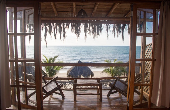 Imagen de la habitación del Hotel Hoja de Palma Bungalows. Foto 8