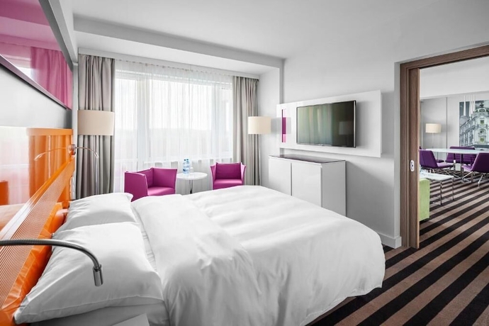 Imagen de la habitación del Hotel Hola Katowice. Foto 6