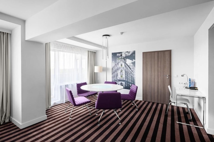 Imagen de la habitación del Hotel Hola Katowice. Foto 7