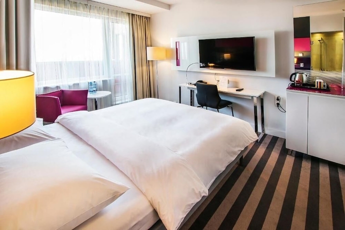 Imagen de la habitación del Hotel Hola Katowice. Foto 13