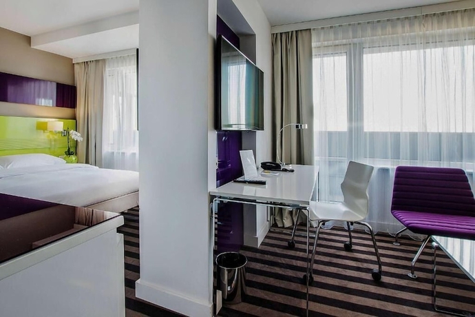 Imagen de la habitación del Hotel Hola Katowice. Foto 17