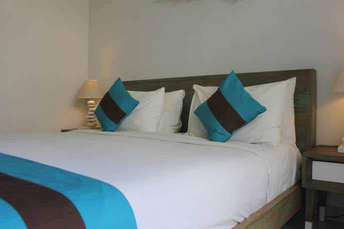 Imagen de la habitación del Hotel Hola Seminyak. Foto 17