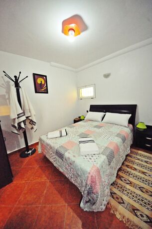 Imagen de la habitación del Hotel Hola Surf Morocco. Foto 17