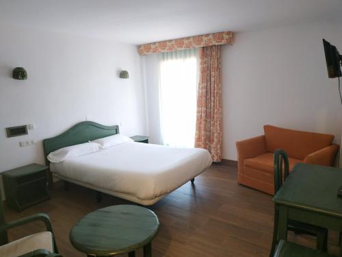 Imagen de la habitación del Hotel HolaCamp Sabi&ntilde;&aacute;nigo. Foto 13
