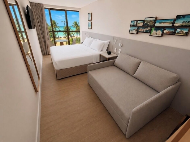 Imagen de la habitación del Hotel Holanda Gold Praia de Tamba&uacute;. Foto 3