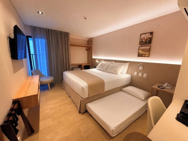 Imagen de la habitación del Hotel Holanda Gold Praia de Tamba&uacute;. Foto 6