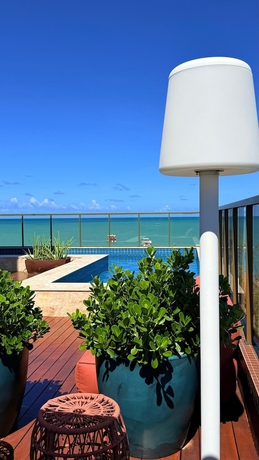 Imagen general del Hotel Holanda Gold Praia de Tamba&uacute;. Foto 1