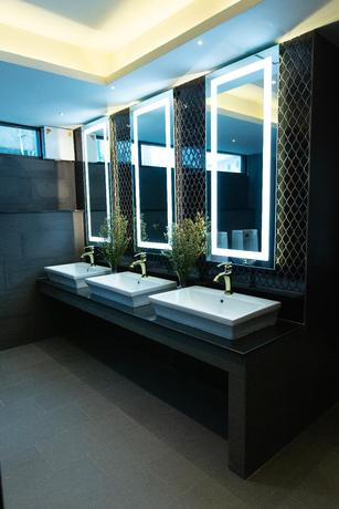 Imagen de la habitación del Hotel Holatel Phitsanulok. Foto 6