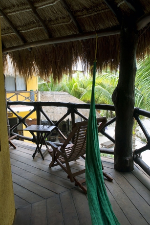 Imagen de los exteriores del Hotel Holbox Dream Beach Front. Foto 8