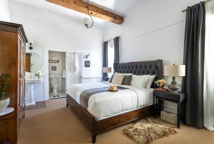 Imagen de la habitación del Hotel Holbrooke. Foto 17
