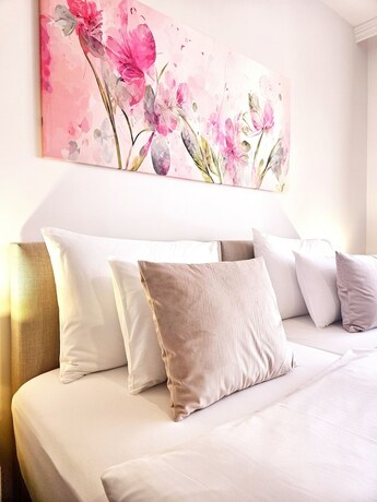 Imagen general del Hotel Holdvir&aacute;g. Foto 6