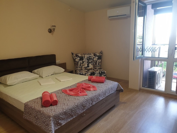 Imagen de la habitación del Hotel Holel Flamingo. Foto 4