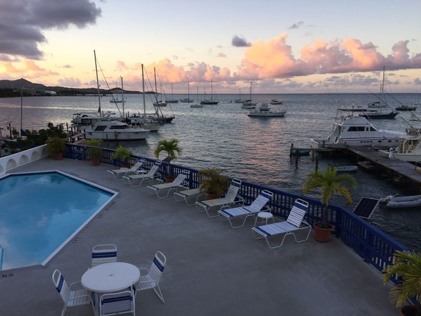 Imagen de la piscina del Hotel Holger Danske. Foto 19