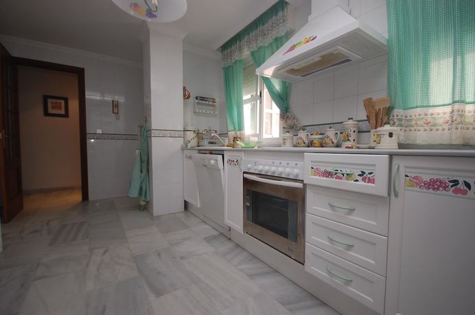 Imagen de la habitación del Hotel Holi-Rent Santero. Foto 12