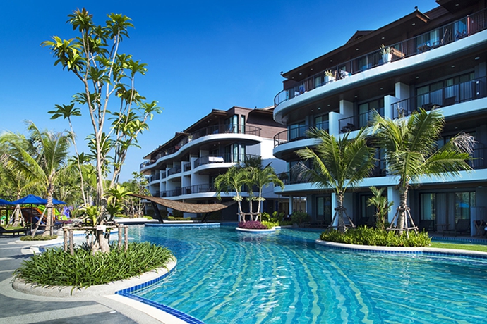 Imagen de la piscina del Hotel Holiday Ao Nang Beach Resort, Krabi. Foto 12