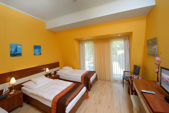 Imagen de la habitación del Hotel Holiday Beach Budapest Wellness and Conference. Foto 14