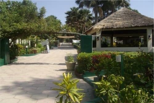 Imagen general del Hotel Holiday Beach Club. Foto 2