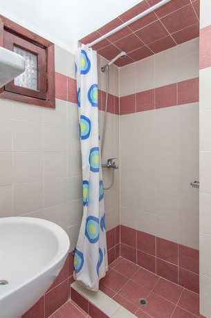 Imagen de la habitación del Hotel Holiday Beach Resort. Foto 4