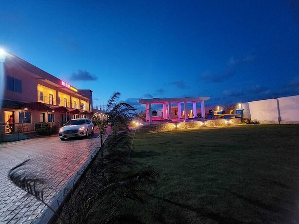 Imagen general del Hotel Holiday Beach Resort Mandarmani. Foto 10