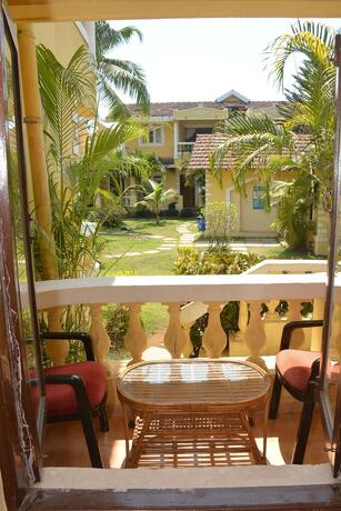 Imagen general del Hotel Holiday Beach Resort mrkt by SPLENOR. Foto 12