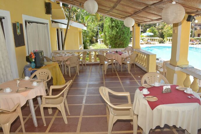 Imagen general del Hotel Holiday Beach Resort mrkt by SPLENOR. Foto 14