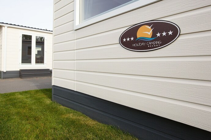 Imagen general del Hotel Holiday Camping Resort Domki Lazy. Foto 10