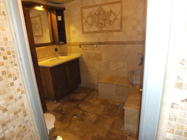 Imagen de la habitación del Hotel Holiday Cave. Foto 9