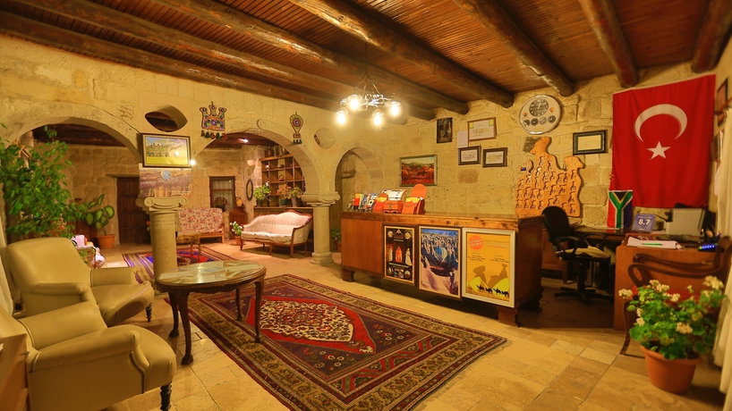 Imagen general del Hotel Holiday Cave. Foto 2