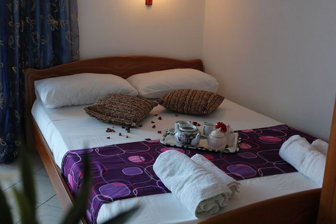 Imagen de la habitación del Hotel Holiday, &Ccedil;uk&euml;. Foto 3