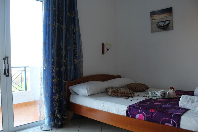 Imagen de la habitación del Hotel Holiday, &Ccedil;uk&euml;. Foto 12