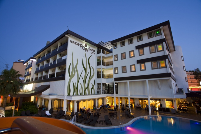 Imagen de los exteriores del Hotel Holiday City. Foto 9