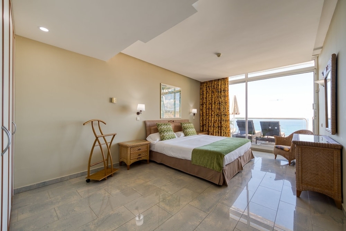 Imagen de la habitación del Hotel Holiday Club Jardin Amadores. Foto 8