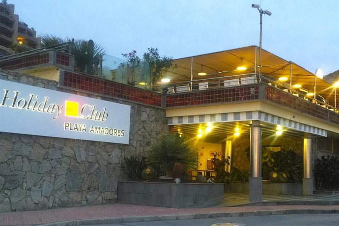 Imagen general del Hotel Holiday Club Playa Amadores. Foto 12